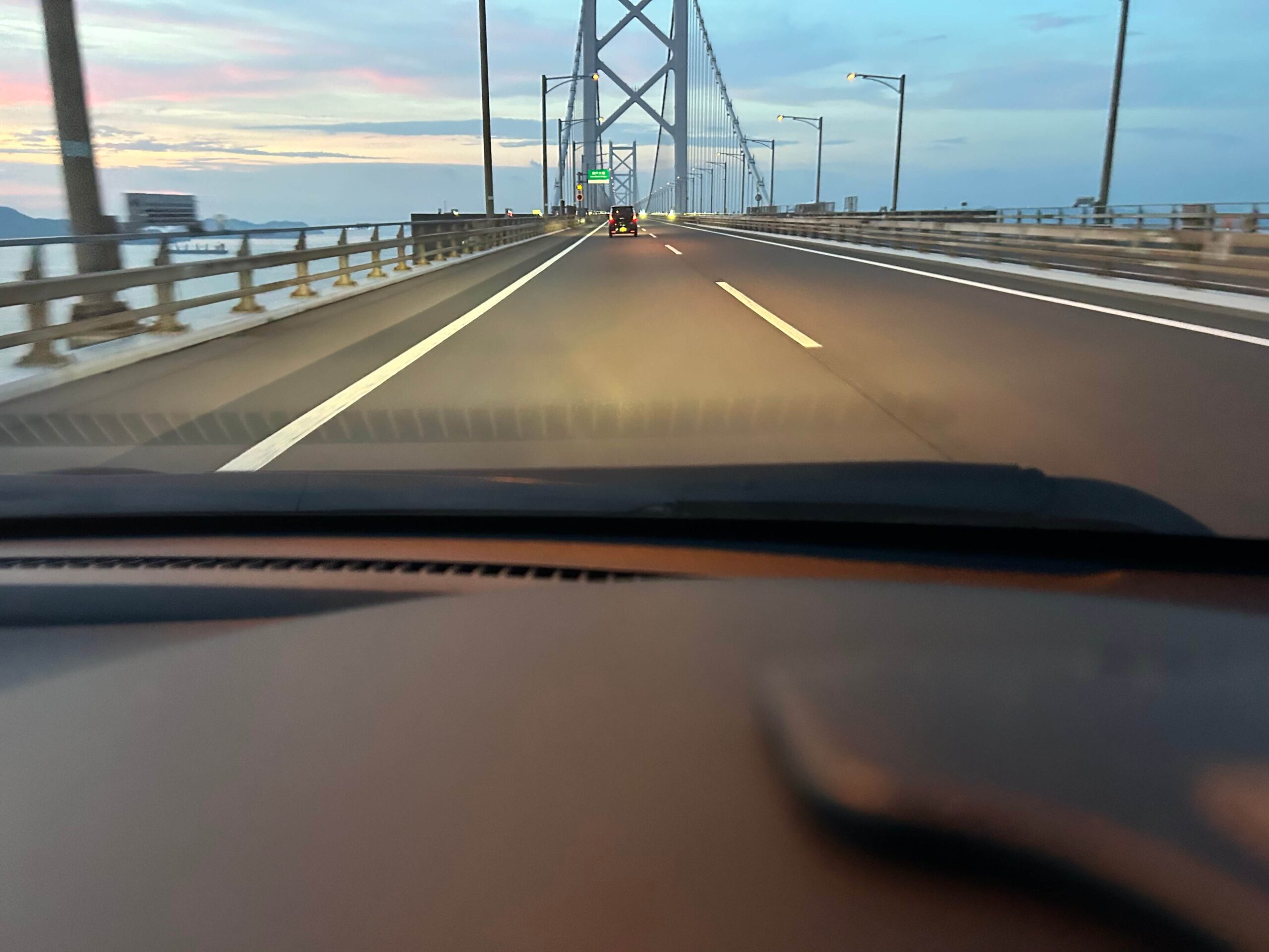 夜景の瀬戸大橋